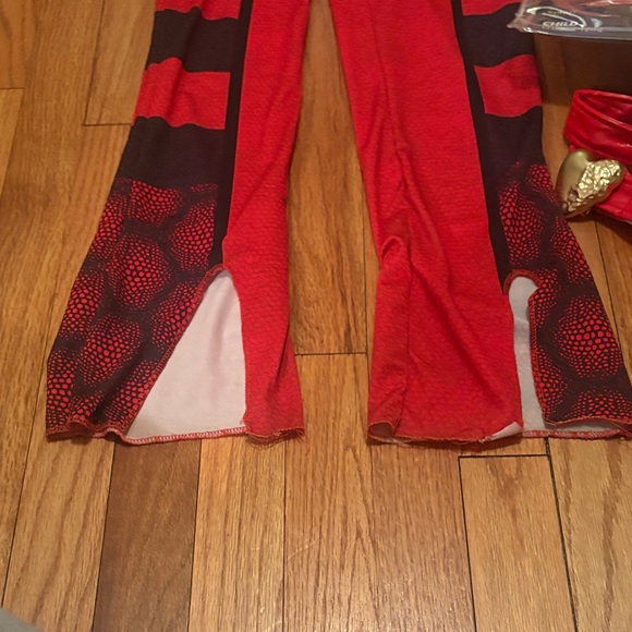 Spirit Halloween Disney Descendants Princess Red Costume ♥️ - Picture 3 of 3